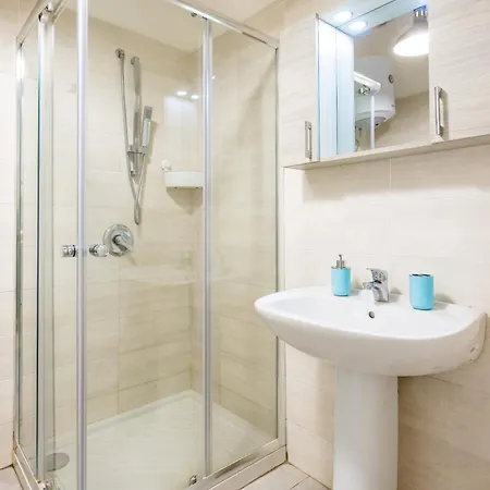 Urban Base Garibaldi By Napoliapartments نابولي