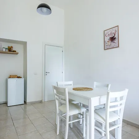 شقة Urban Base Garibaldi By Napoliapartments